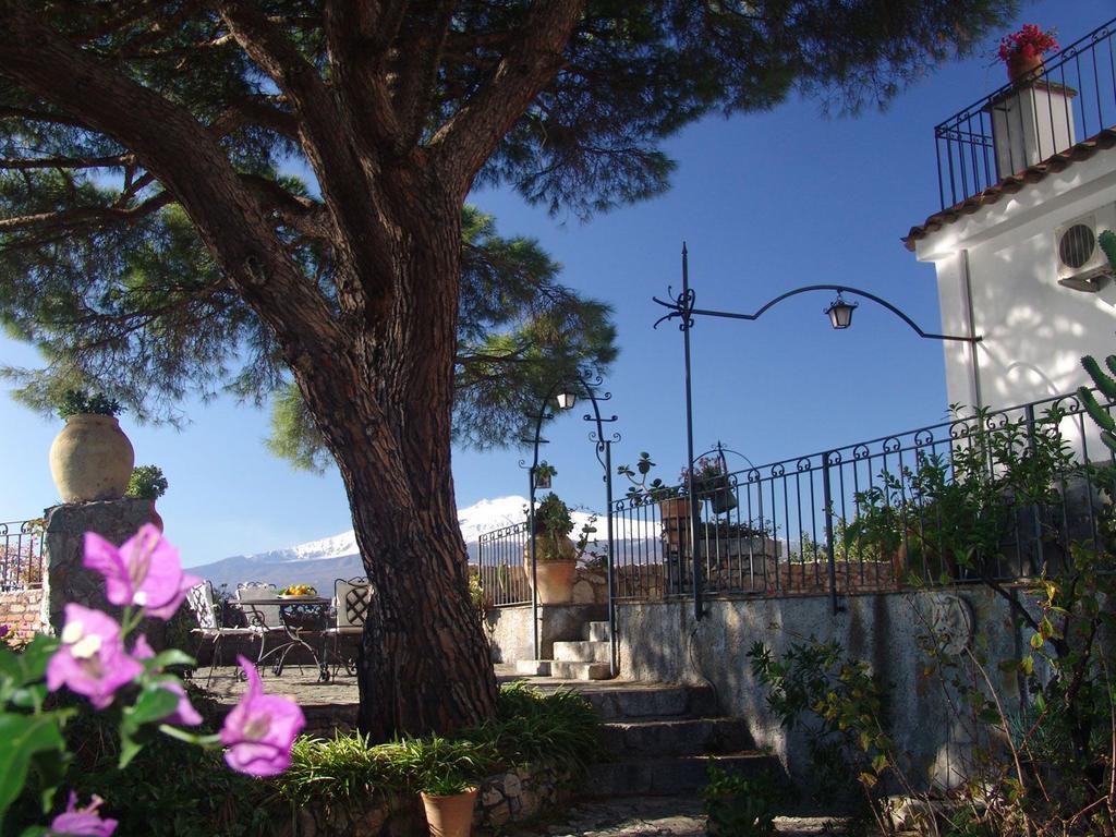 Hotel Bel Soggiorno Taormina Exterior foto